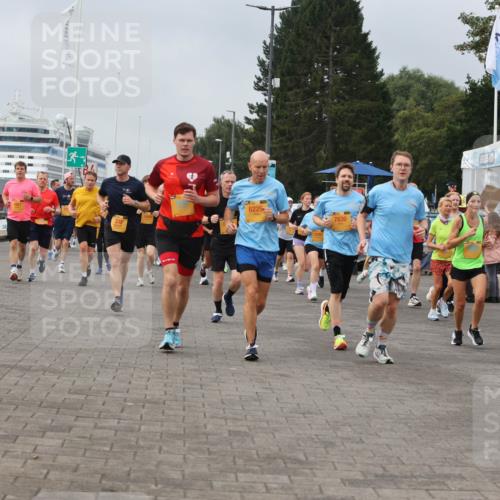 13.09.2026 - Kiel Lauf Andreas Tolksdorf http://msf.ph/oto/10351885 13.09.2026 09:56:16 Kiellinie 7830 meine-sportfotos.de