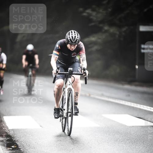 13.09.2026 - Stadtparktriathlon H.Heesch http://msf.ph/oto/10351941 13.09.2026 09:26:42 Radfahren 96, 171, 181, 209 meine-sportfotos.de
