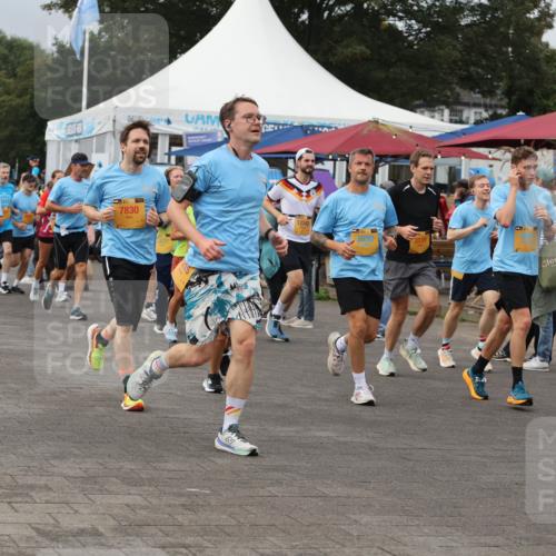 13.09.2026 - Kiel Lauf Andreas Tolksdorf http://msf.ph/oto/10351946 13.09.2026 09:56:17 Kiellinie 2026, 39, 6229, 38, 7830, 12342, 3119 meine-sportfotos.de