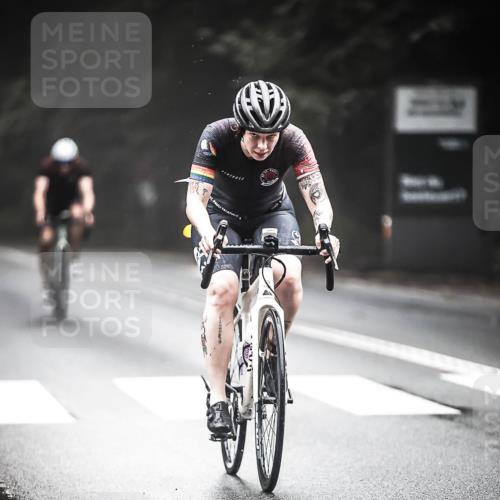 13.09.2026 - Stadtparktriathlon H.Heesch http://msf.ph/oto/10351955 13.09.2026 09:26:43 Radfahren 96, 171, 181, 209 meine-sportfotos.de