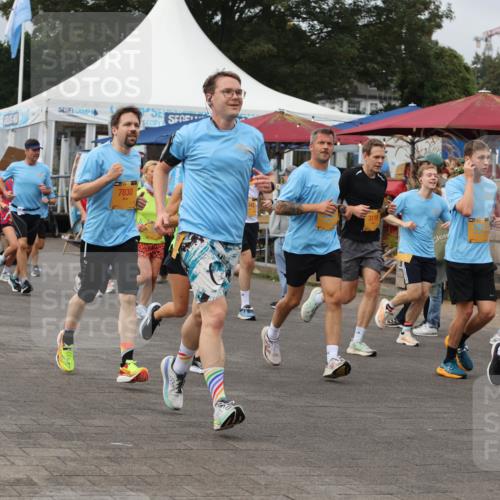 13.09.2026 - Kiel Lauf Andreas Tolksdorf http://msf.ph/oto/10351962 13.09.2026 09:56:18 Kiellinie 2026, 39, 6229, 35, 7830, 3119, 6020 meine-sportfotos.de