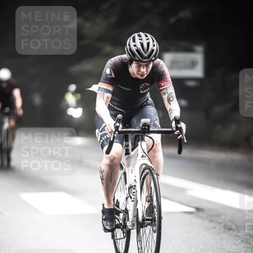 13.09.2026 - Stadtparktriathlon H.Heesch http://msf.ph/oto/10351963 13.09.2026 09:26:43 Radfahren 96, 171, 181, 209 meine-sportfotos.de