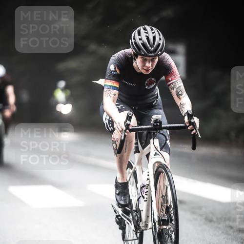 13.09.2026 - Stadtparktriathlon H.Heesch http://msf.ph/oto/10351971 13.09.2026 09:26:43 Radfahren 96, 171, 181, 209 meine-sportfotos.de