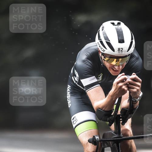 13.09.2026 - Stadtparktriathlon H.Heesch http://msf.ph/oto/10352100 13.09.2026 09:27:10 Radfahren 82, 88, 110, 153 meine-sportfotos.de
