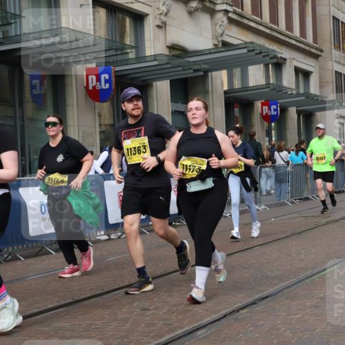 13.09.2026 - 21. swb-Marathon Bremen Strokosch-Dieckow http://msf.ph/oto/10352141 13.09.2026 11:14:14 Ziel 10303, 10395, 10396, 10519, 10705, 10722, 10784, 11041, 11140, 11173, 11186, 11363, 11408, 11703, 12100, 12112, 12431, 10402, 10491, 10586, 10799, 10854, 10880, 11027, 11233, 11535, 11864, 11902 meine-sportfotos.de