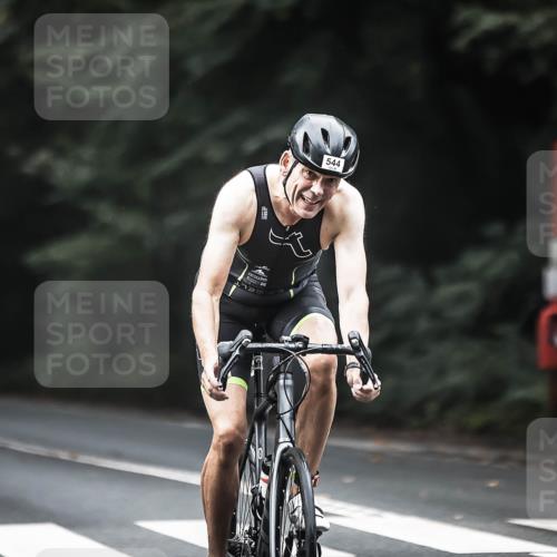 13.09.2026 - Stadtparktriathlon H.Heesch http://msf.ph/oto/10352143 13.09.2026 11:06:22 Radfahren 427, 544, 564, 632 meine-sportfotos.de