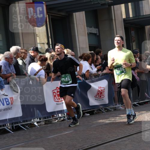 13.09.2026 - 21. swb-Marathon Bremen Strokosch-Dieckow http://msf.ph/oto/10352181 13.09.2026 13:32:27 Ziel 891, 1437, 1687, 2611, 2638, 2992, 3354, 3878, 3895, 3902, 4233, 4323, 4862, 5009, 5090, 5398, 5581, 5657, 6018, 6583, 6718, 6760, 6786, 7016, 7466, 7758, 7990, 8344, 8367, 8506, 8957, 9175, 9406, 10048, 13164, 13232, 13234, 13247, 287, 1369, 1687, 2292, 2293, 2910, 2992, 3402, 3429, 3441, 3650, 3922, 4057, 4263, 4380, 4471, 4566, 4655, 4835, 5281, 5628, 6258, 6475, 6518, 6593, 7182, 7818, 9394, 13182 meine-sportfotos.de
