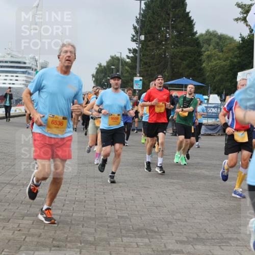 13.09.2026 - Kiel Lauf Andreas Tolksdorf http://msf.ph/oto/10352191 13.09.2026 09:56:25 Kiellinie 41939, 6536, 9559, 779, 4380, 149 meine-sportfotos.de
