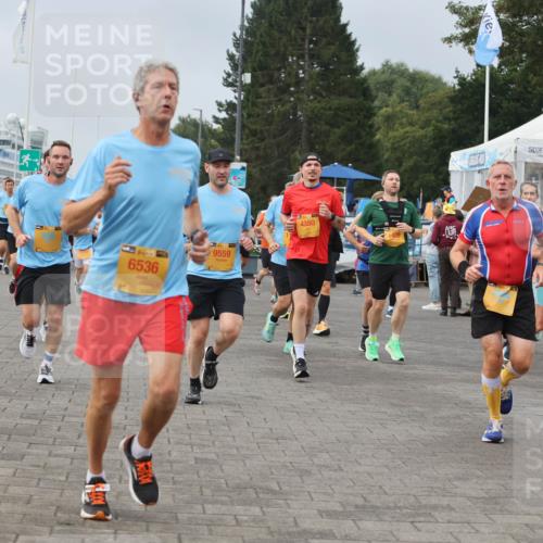 13.09.2026 - Kiel Lauf Andreas Tolksdorf http://msf.ph/oto/10352209 13.09.2026 09:56:25 Kiellinie 139, 6536, 9559, 4380, 6147 meine-sportfotos.de