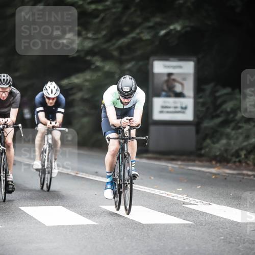 13.09.2026 - Stadtparktriathlon H.Heesch http://msf.ph/oto/10352225 13.09.2026 11:06:36 Radfahren 611, 614, 634, 656, 674 meine-sportfotos.de