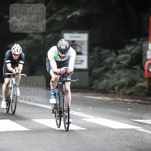 13.09.2026 - Stadtparktriathlon H.Heesch http://msf.ph/oto/10352243 13.09.2026 11:06:36 Radfahren 611, 614, 634, 656, 674 meine-sportfotos.de