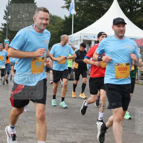 13.09.2026 - Kiel Lauf Andreas Tolksdorf http://msf.ph/oto/10352268 13.09.2026 09:56:27 Kiellinie 5655, 8305, 39, 9559 meine-sportfotos.de