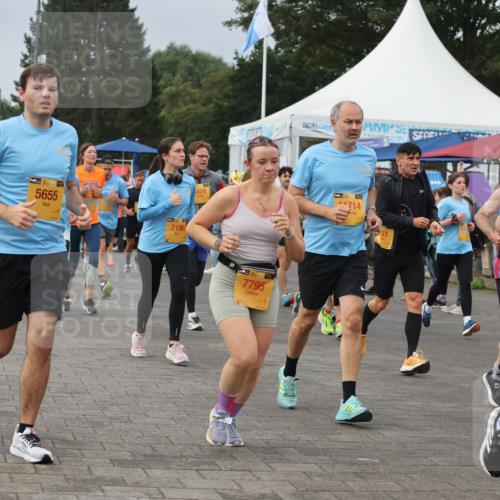 13.09.2026 - Kiel Lauf Andreas Tolksdorf http://msf.ph/oto/10352283 13.09.2026 09:56:28 Kiellinie 1139, 5655, 7199, 829, 4, 39, 7795, 1714, 4, 36, 4380 meine-sportfotos.de