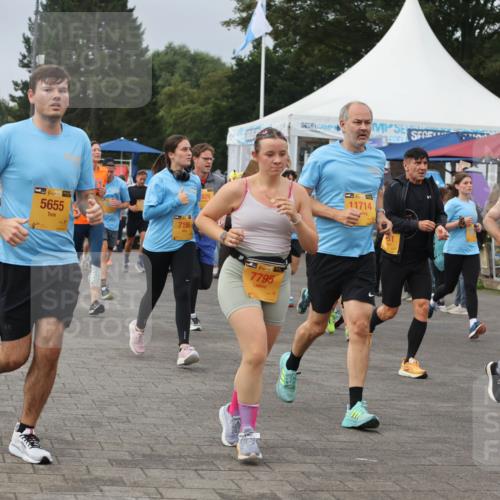 13.09.2026 - Kiel Lauf Andreas Tolksdorf http://msf.ph/oto/10352285 13.09.2026 09:56:28 Kiellinie 4443, 1, 38, 5655, 7199, 829, 35, 7795, 11714, 39, 31, 4380 meine-sportfotos.de