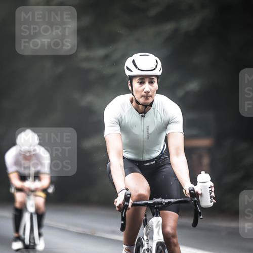 13.09.2026 - Stadtparktriathlon H.Heesch http://msf.ph/oto/10352287 13.09.2026 09:27:25 Radfahren 92, 99, 105, 112, 119, 121, 130, 155 meine-sportfotos.de
