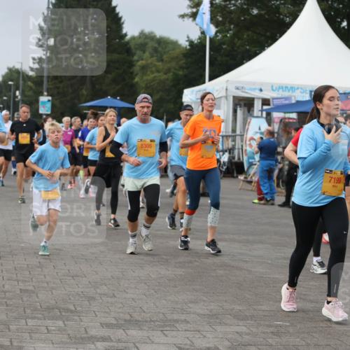 13.09.2026 - Kiel Lauf Andreas Tolksdorf http://msf.ph/oto/10352329 13.09.2026 09:56:29 Kiellinie 8305, 7199 meine-sportfotos.de