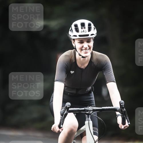 13.09.2026 - Stadtparktriathlon H.Heesch http://msf.ph/oto/10352363 13.09.2026 11:06:45 Radfahren 443, 490, 550, 641, 656 meine-sportfotos.de