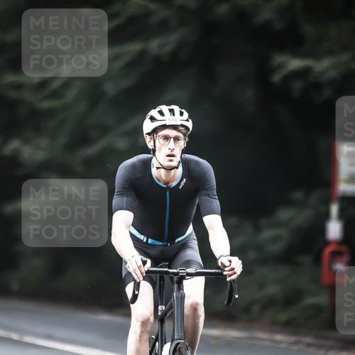 13.09.2026 - Stadtparktriathlon H.Heesch http://msf.ph/oto/10352369 13.09.2026 11:06:47 Radfahren 394, 443, 490, 550, 641 meine-sportfotos.de