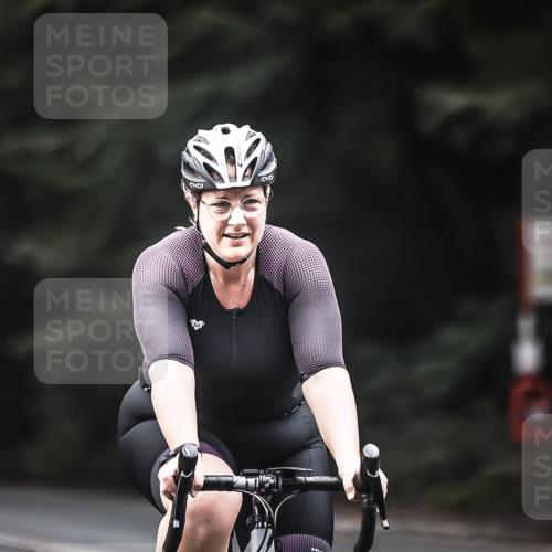 13.09.2026 - Stadtparktriathlon H.Heesch http://msf.ph/oto/10352468 13.09.2026 11:06:53 Radfahren 394, 490, 641 meine-sportfotos.de