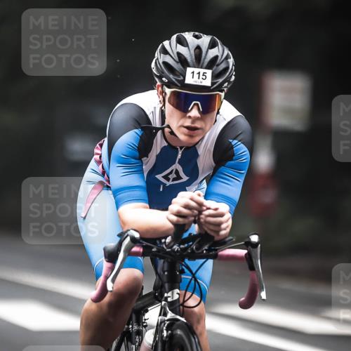 13.09.2026 - Stadtparktriathlon H.Heesch http://msf.ph/oto/10352487 13.09.2026 09:28:03 Radfahren 115, 194 meine-sportfotos.de