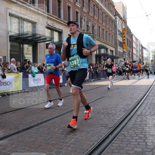 13.09.2026 - 21. swb-Marathon Bremen Strokosch-Dieckow http://msf.ph/oto/10352495 13.09.2026 13:32:33 Ziel 891, 1437, 1532, 2611, 2638, 3167, 3404, 3773, 3895, 3902, 4194, 4233, 4323, 4862, 5009, 5090, 5398, 5581, 5657, 5706, 5749, 6018, 6583, 6718, 6786, 6941, 7016, 7466, 7756, 7758, 8344, 8367, 8506, 9292, 9406, 9745, 9829, 10048, 13019, 13039, 13146, 13164, 13232, 13234, 13247, 287, 1369, 1687, 2292, 2293, 2910, 2992, 3354, 3402, 3429, 3441, 3650, 3878, 3922, 4057, 4263, 4323, 4380, 4471, 4655, 4835, 5281, 6258, 6475, 6518, 6593, 6760, 13182 meine-sportfotos.de