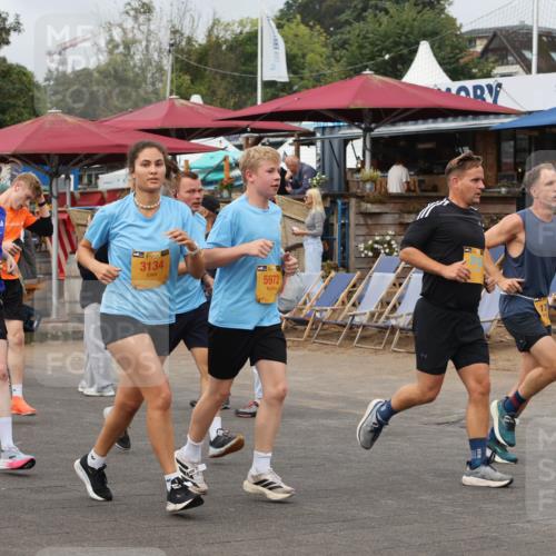 13.09.2026 - Kiel Lauf Andreas Tolksdorf http://msf.ph/oto/10352512 13.09.2026 09:56:34 Kiellinie 4535, 38, 3134, 5972 meine-sportfotos.de