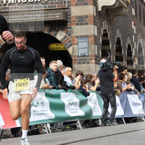 13.09.2026 - 21. swb-Marathon Bremen Strokosch-Dieckow http://msf.ph/oto/10352531 13.09.2026 10:55:11 Ziel 10589, 10608, 10646, 10901, 11040, 11174, 11569, 11620, 11860, 11874, 11889, 11976, 12313, 12519, 12800, 13592, 10725, 11014, 11466, 11631, 11910, 12201, 12218, 12258, 12549 meine-sportfotos.de