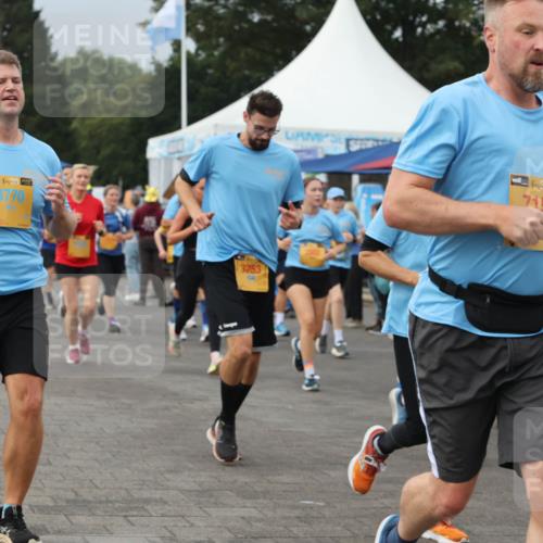 13.09.2026 - Kiel Lauf Andreas Tolksdorf http://msf.ph/oto/10352545 13.09.2026 09:56:35 Kiellinie 8203, 39, 3770, 3753, 1, 38, 7156 meine-sportfotos.de