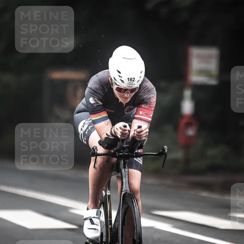 13.09.2026 - Stadtparktriathlon H.Heesch http://msf.ph/oto/10352553 13.09.2026 09:28:25 Radfahren 108, 143, 162 meine-sportfotos.de