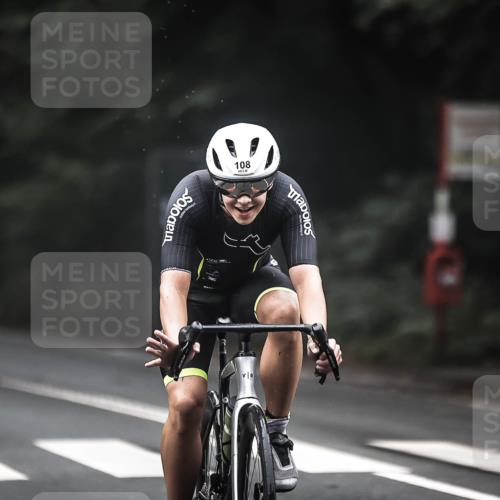 13.09.2026 - Stadtparktriathlon H.Heesch http://msf.ph/oto/10352607 13.09.2026 09:28:29 Radfahren 108, 143, 160, 162, 208 meine-sportfotos.de