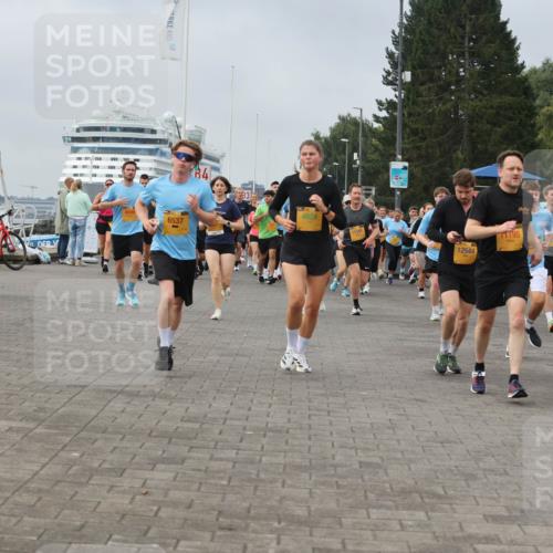 13.09.2026 - Kiel Lauf Andreas Tolksdorf http://msf.ph/oto/10352628 13.09.2026 09:56:38 Kiellinie 6537, 4, 4824, 12544, 71195, 11232 meine-sportfotos.de
