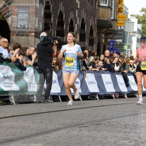 13.09.2026 - 21. swb-Marathon Bremen Strokosch-Dieckow http://msf.ph/oto/10352633 13.09.2026 10:55:13 Ziel 10589, 10646, 10901, 11040, 11569, 11620, 11860, 11889, 11976, 12313, 12800, 13592, 10256, 10725, 11014, 11466, 11910, 11977, 12218, 12258, 12549 meine-sportfotos.de