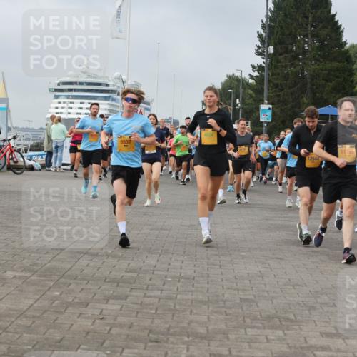 13.09.2026 - Kiel Lauf Andreas Tolksdorf http://msf.ph/oto/10352637 13.09.2026 09:56:38 Kiellinie 6537, 4824, 11101, 12544, 11195, 11232 meine-sportfotos.de