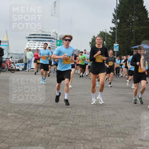 13.09.2026 - Kiel Lauf Andreas Tolksdorf http://msf.ph/oto/10352649 13.09.2026 09:56:38 Kiellinie 247, 11195 meine-sportfotos.de