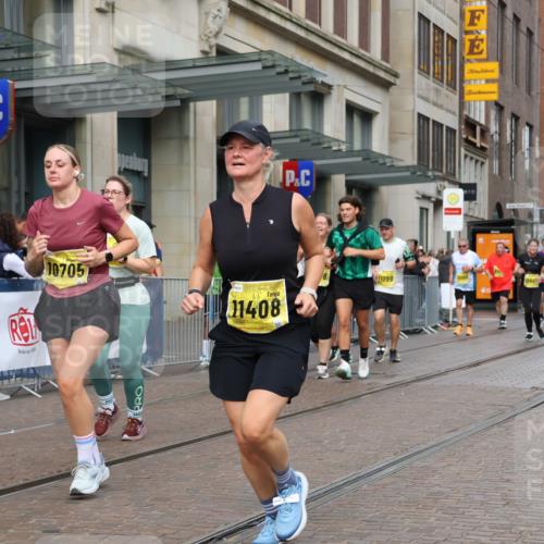13.09.2026 - 21. swb-Marathon Bremen Strokosch-Dieckow http://msf.ph/oto/10352662 13.09.2026 11:14:30 Ziel 10271, 10519, 10557, 10605, 10705, 10752, 10776, 10805, 11085, 11097, 11098, 11186, 11288, 11408, 11645, 11673, 11876, 11974, 12191, 12193, 10303, 10395, 10396, 10402, 10586, 10722, 10784, 10854, 11041, 11140, 11173, 11233, 11363, 11535, 11703, 11864, 12100, 12112, 12431 meine-sportfotos.de