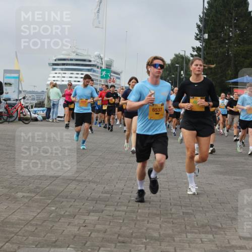 13.09.2026 - Kiel Lauf Andreas Tolksdorf http://msf.ph/oto/10352666 13.09.2026 09:56:39 Kiellinie 8680, 4, 6537, 17, 12544, 11195 meine-sportfotos.de