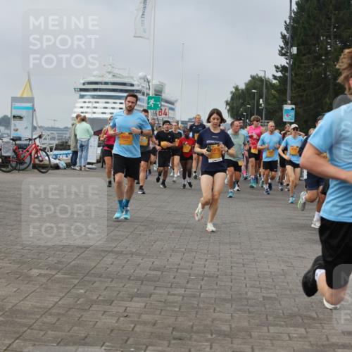 13.09.2026 - Kiel Lauf Andreas Tolksdorf http://msf.ph/oto/10352691 13.09.2026 09:56:40 Kiellinie  meine-sportfotos.de