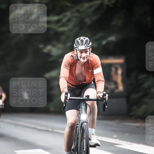 13.09.2026 - Stadtparktriathlon H.Heesch http://msf.ph/oto/10352697 13.09.2026 11:07:17 Radfahren 469, 586, 599, 639, 646, 677, 699 meine-sportfotos.de