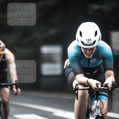 13.09.2026 - Stadtparktriathlon H.Heesch http://msf.ph/oto/10352753 13.09.2026 09:28:39 Radfahren 81, 106, 154, 158, 160, 167, 184, 208 meine-sportfotos.de
