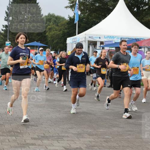 13.09.2026 - Kiel Lauf Andreas Tolksdorf http://msf.ph/oto/10352754 13.09.2026 09:56:42 Kiellinie 580, 9341, 4763, 5163 meine-sportfotos.de