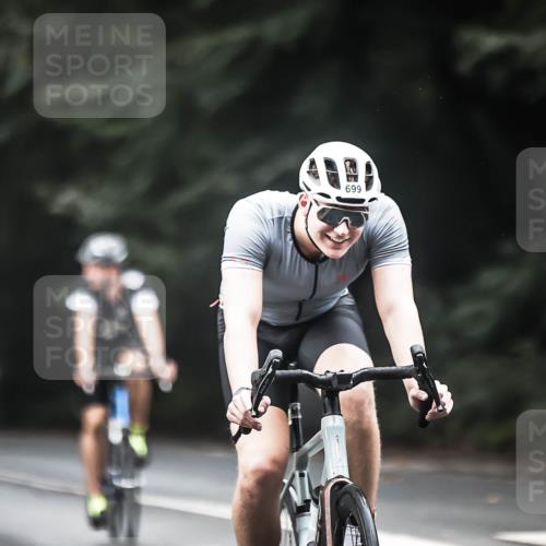 13.09.2026 - Stadtparktriathlon H.Heesch http://msf.ph/oto/10352794 13.09.2026 11:07:22 Radfahren 469, 518, 530, 575, 586, 639, 677, 678, 699 meine-sportfotos.de