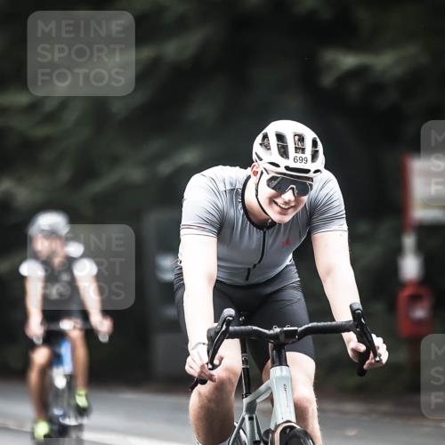 13.09.2026 - Stadtparktriathlon H.Heesch http://msf.ph/oto/10352801 13.09.2026 11:07:22 Radfahren 469, 518, 530, 575, 586, 639, 677, 678, 699 meine-sportfotos.de