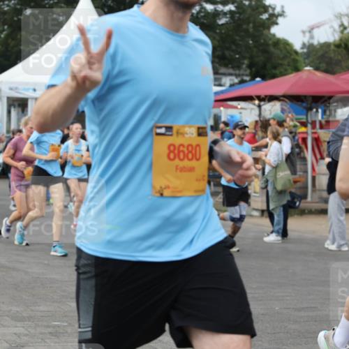 13.09.2026 - Kiel Lauf Andreas Tolksdorf http://msf.ph/oto/10352824 13.09.2026 09:56:44 Kiellinie 39, 8680 meine-sportfotos.de