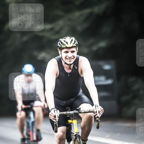 13.09.2026 - Stadtparktriathlon H.Heesch http://msf.ph/oto/10352828 13.09.2026 11:07:24 Radfahren 469, 518, 530, 533, 575, 586, 639, 678, 699 meine-sportfotos.de