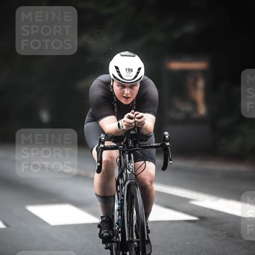 13.09.2026 - Stadtparktriathlon H.Heesch http://msf.ph/oto/10352837 13.09.2026 09:28:49 Radfahren 81, 154, 167, 197, 198 meine-sportfotos.de