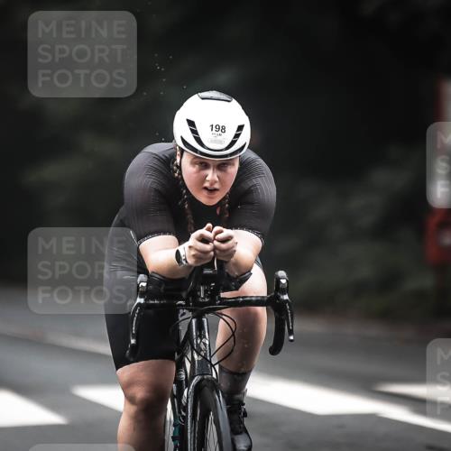13.09.2026 - Stadtparktriathlon H.Heesch http://msf.ph/oto/10352847 13.09.2026 09:28:49 Radfahren 81, 154, 167, 197, 198 meine-sportfotos.de