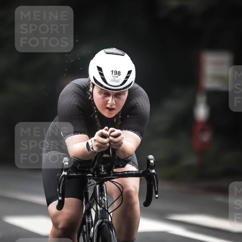 13.09.2026 - Stadtparktriathlon H.Heesch http://msf.ph/oto/10352851 13.09.2026 09:28:49 Radfahren 81, 154, 167, 197, 198 meine-sportfotos.de