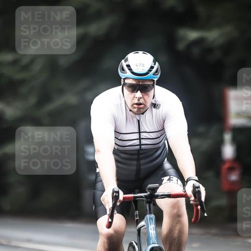 13.09.2026 - Stadtparktriathlon H.Heesch http://msf.ph/oto/10352853 13.09.2026 11:07:25 Radfahren 469, 518, 530, 533, 575, 586, 639, 678, 699 meine-sportfotos.de