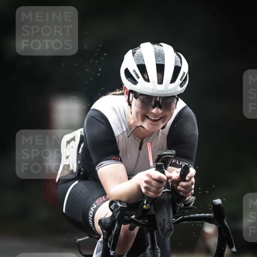 13.09.2026 - Stadtparktriathlon H.Heesch http://msf.ph/oto/10352874 13.09.2026 09:28:54 Radfahren 114, 197, 198 meine-sportfotos.de