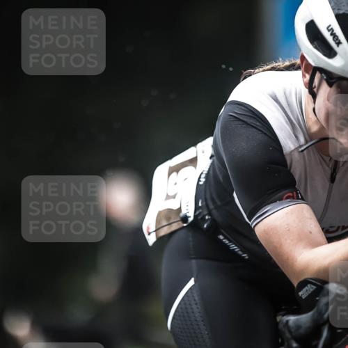 13.09.2026 - Stadtparktriathlon H.Heesch http://msf.ph/oto/10352886 13.09.2026 09:28:54 Radfahren 114, 197, 198 meine-sportfotos.de